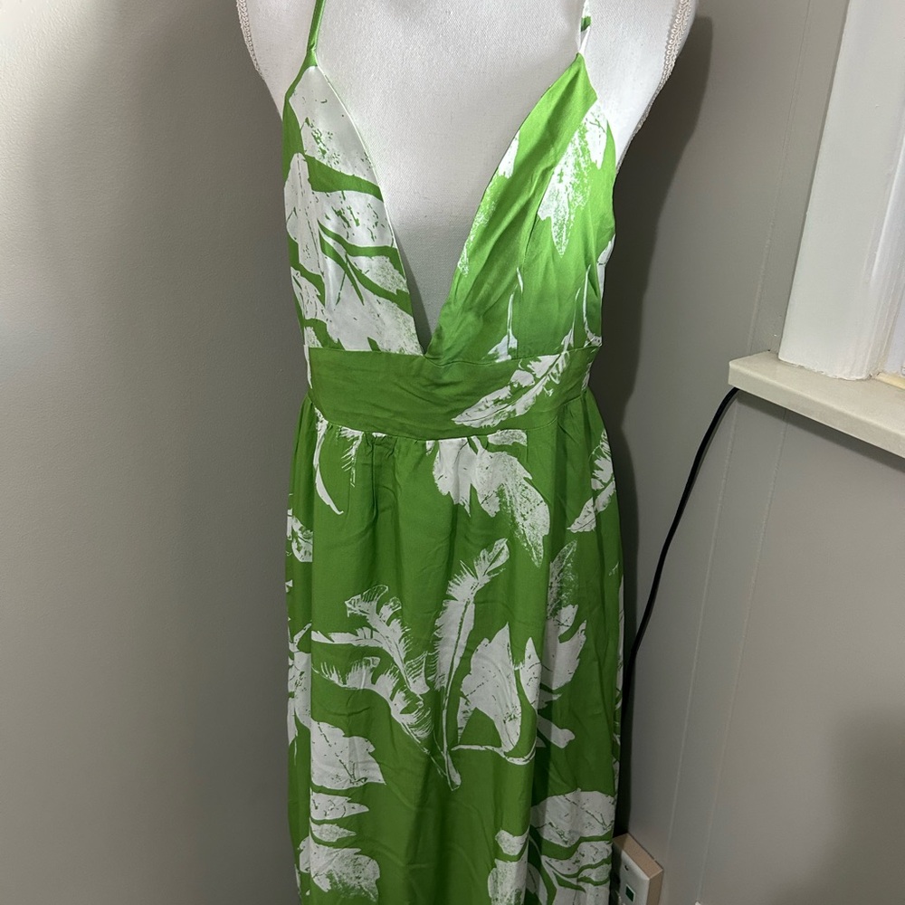 Green and White Leaf Print Dress